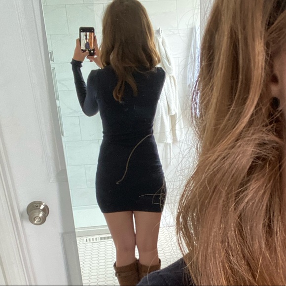 Reserved Navy Button Down Bandage V-Neck Dress - Picture 4 of 8